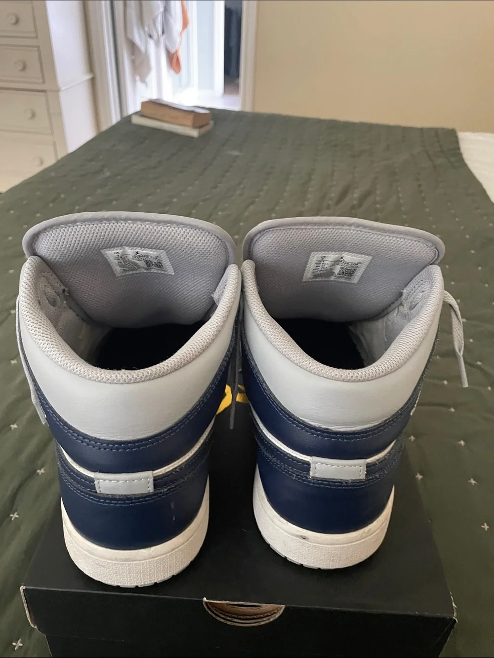 Jordan 1 Mid Blue and Grey 9 US Men’s